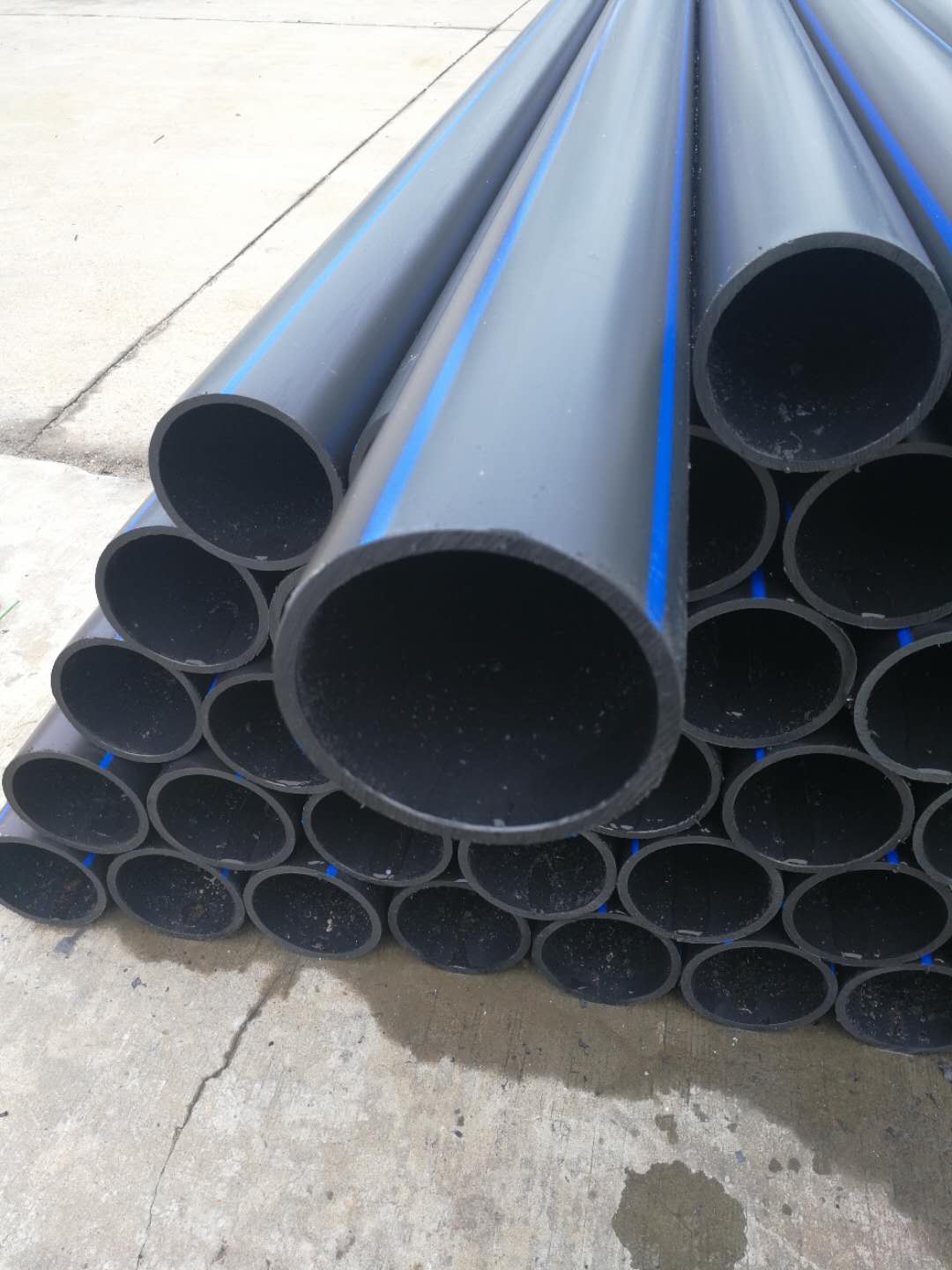 PE灌溉管材與線(xiàn)材 現(xiàn)代灌溉系統(tǒng)中的關(guān)鍵組件